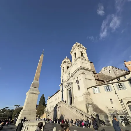 Spanish Steps Lovely With Balcony Апартаменты Рим